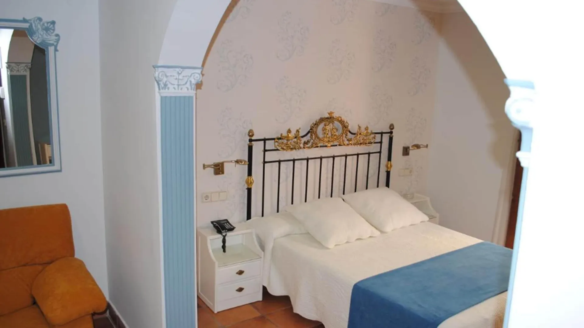 *** Hotel Las Nieves Granada Spain