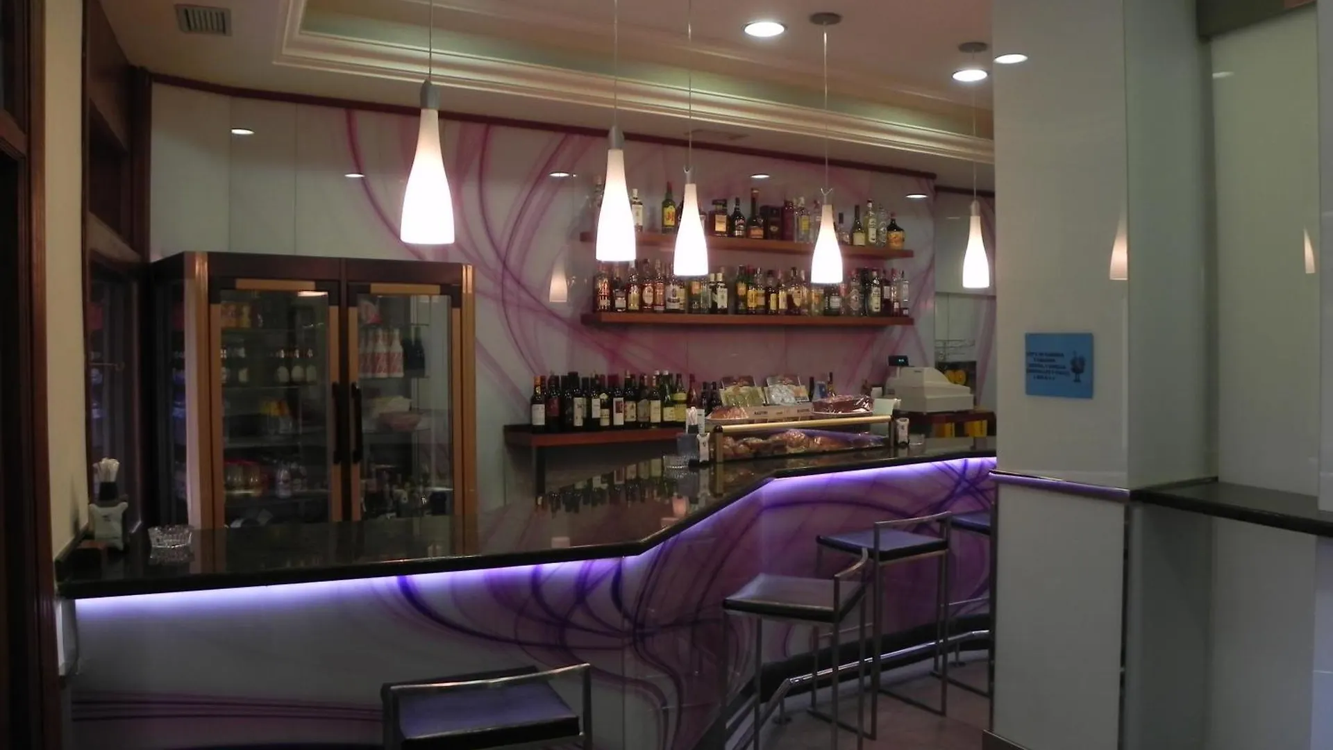 *** Hotel Las Nieves Granada Spain