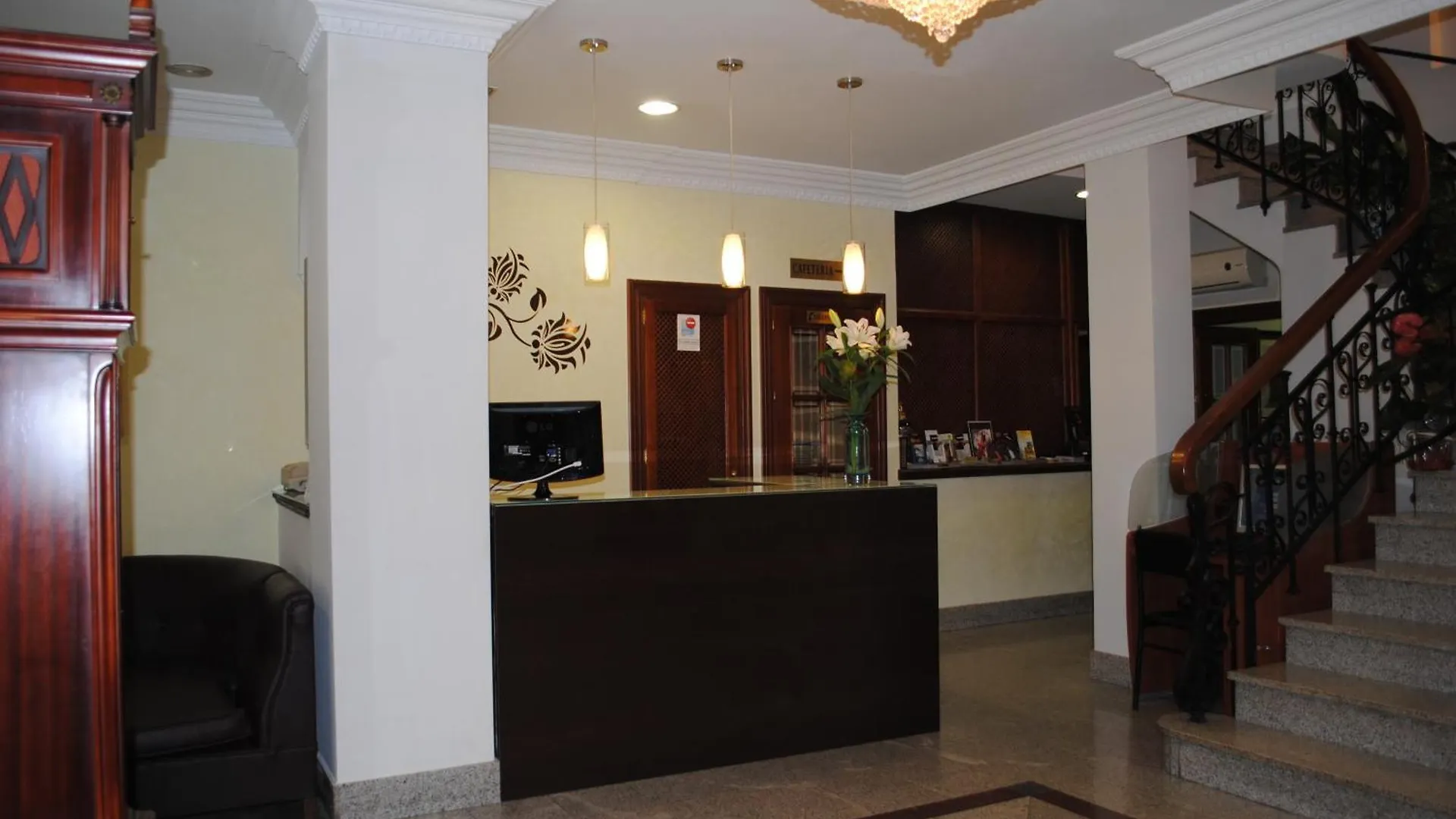 Hotel Las Nieves Granada