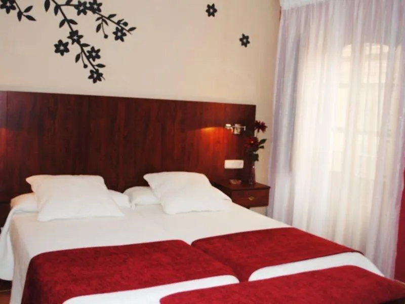 *** Hotel Las Nieves Granada Spanje